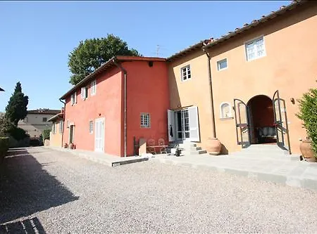 Apartment I Giullari *